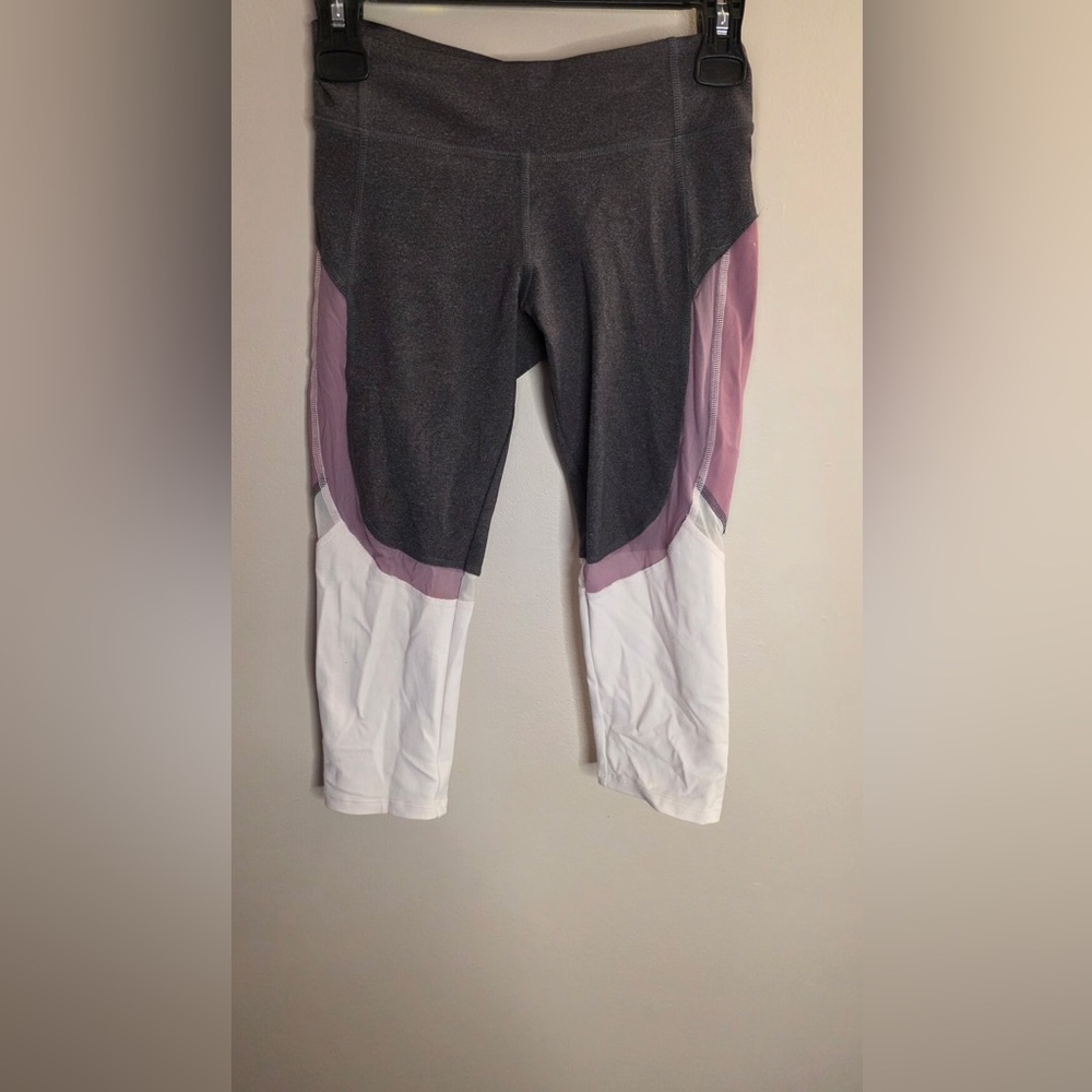 Athleta Gray and Pink Women's capris